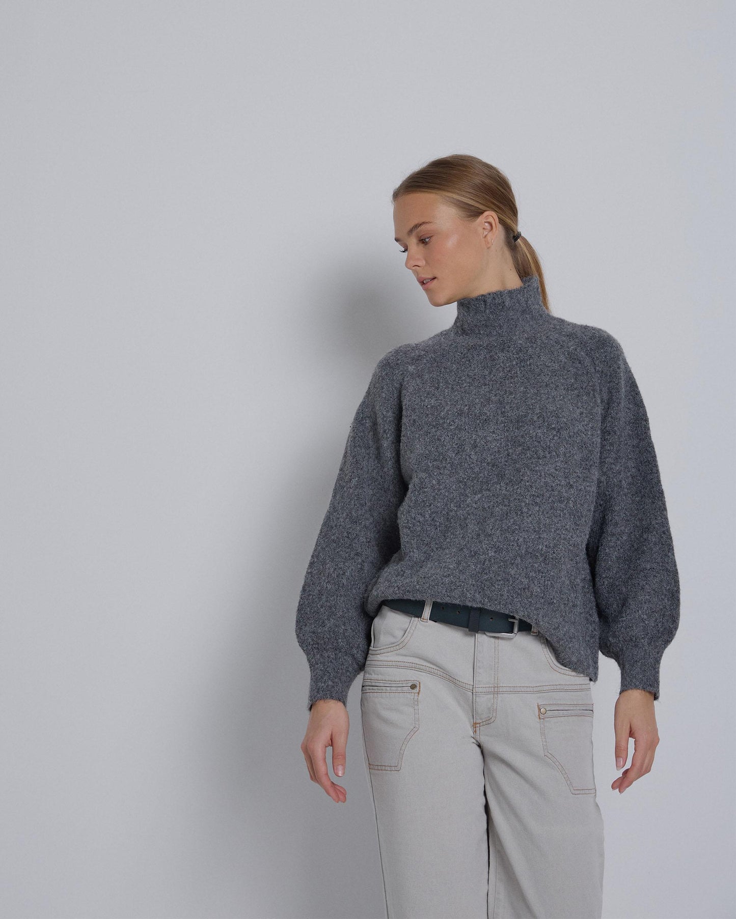 Jersey Punto Cuello Alto Gris