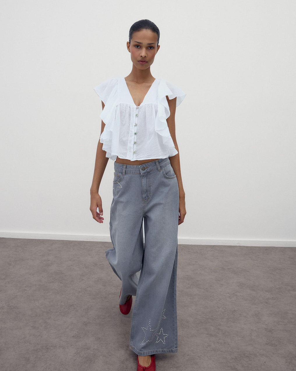 Blusa Botones Volantes Blanca