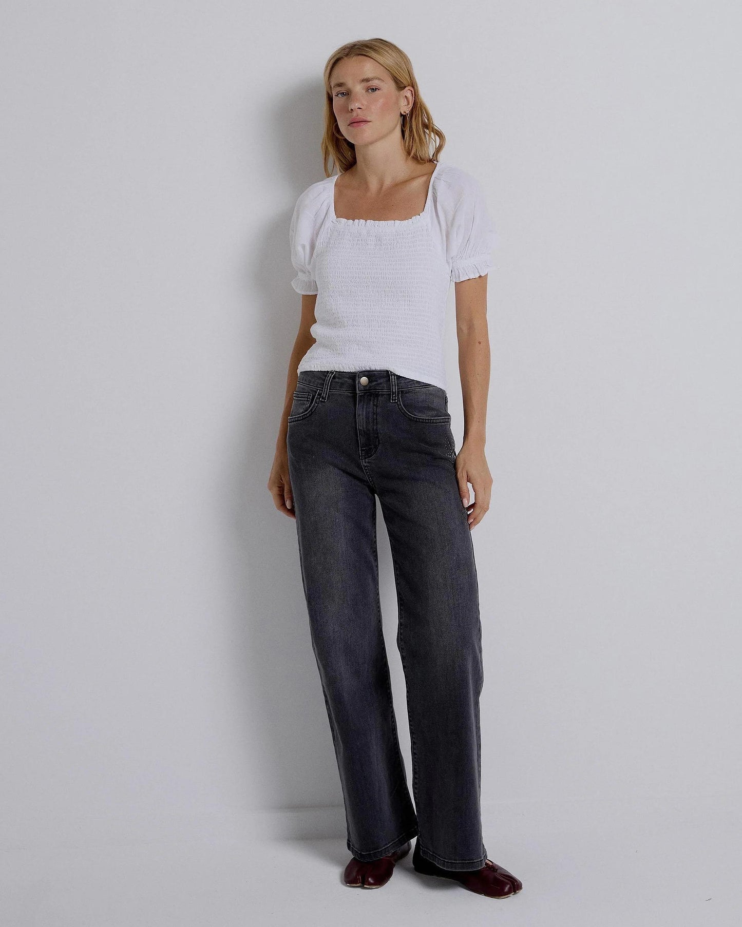 Jeans Dibujo Tachuelas Lateral Antracita