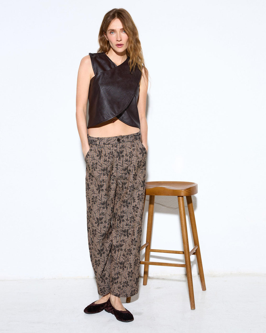 Brown Floral Plaid Print Trousers