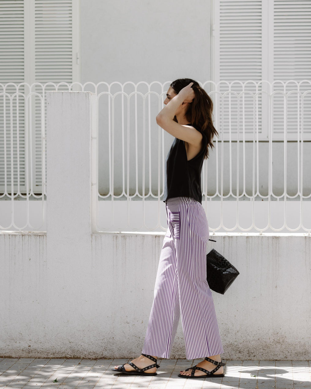 Jeans Riscas Bolsos Contraste Roxo