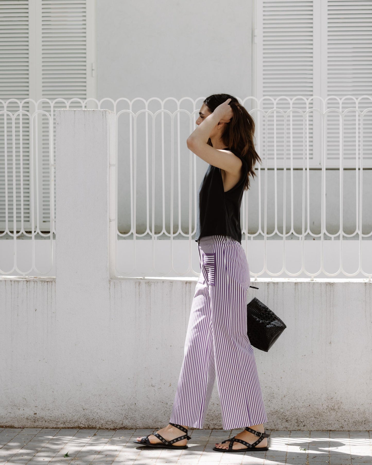 Jeans Riscas Bolsos Contraste Roxo