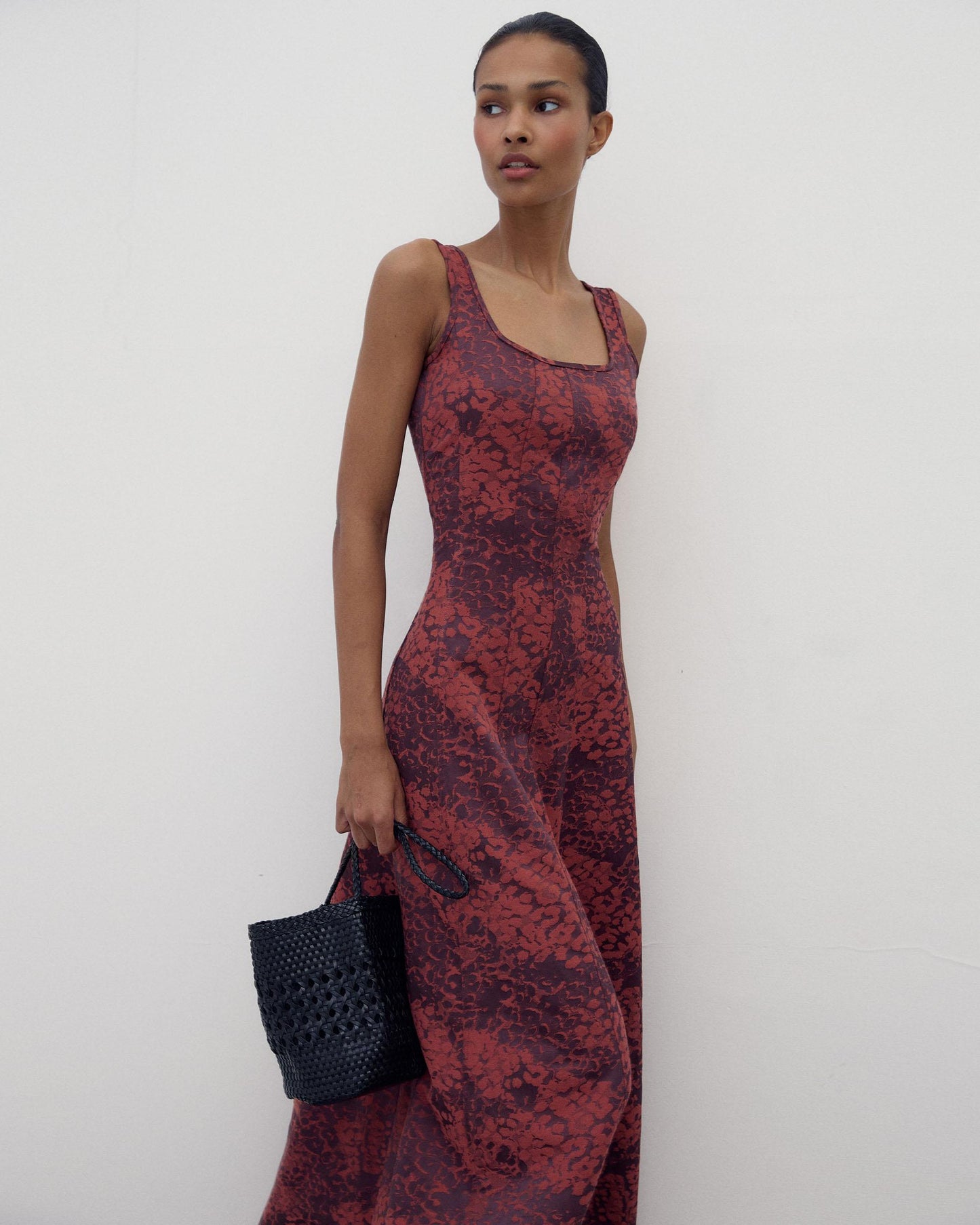Vestido Alças Nervuras Jacquard Grená
