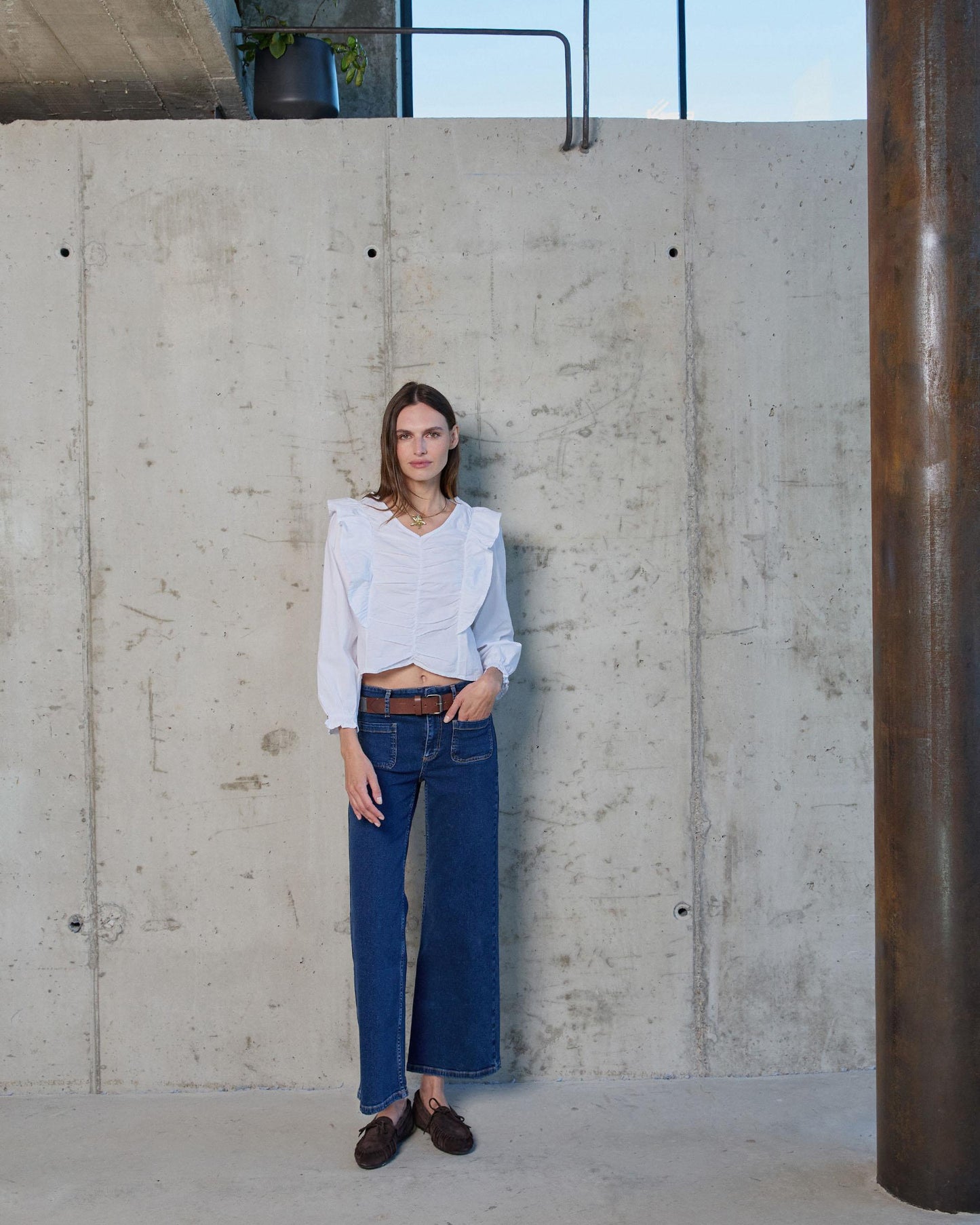 Blusa Fruncido Volante Blanca