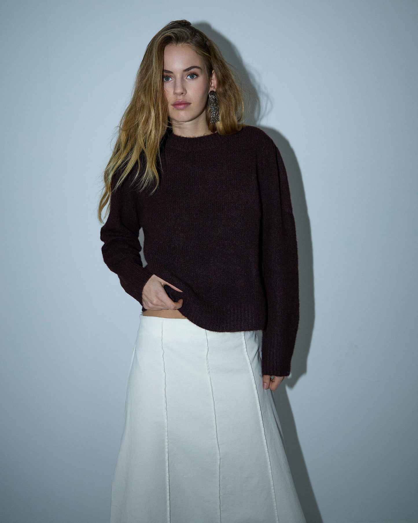 Micro-corduroy skirt with raw seams