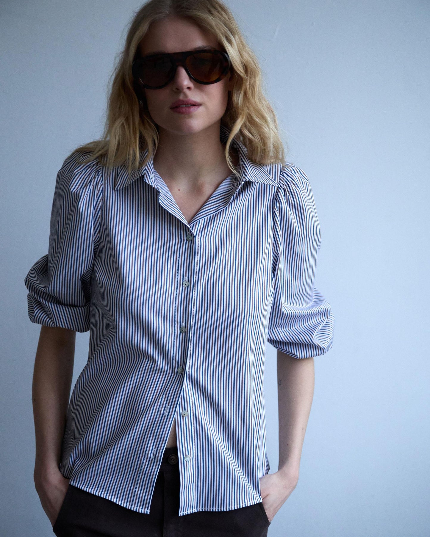 Camisa Rayas Manga Abullonada Azul Marino