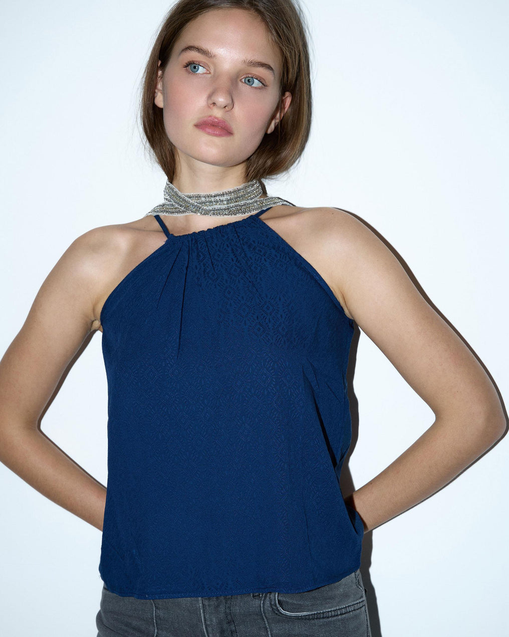 Top Fluido Halter Azul Oscuro