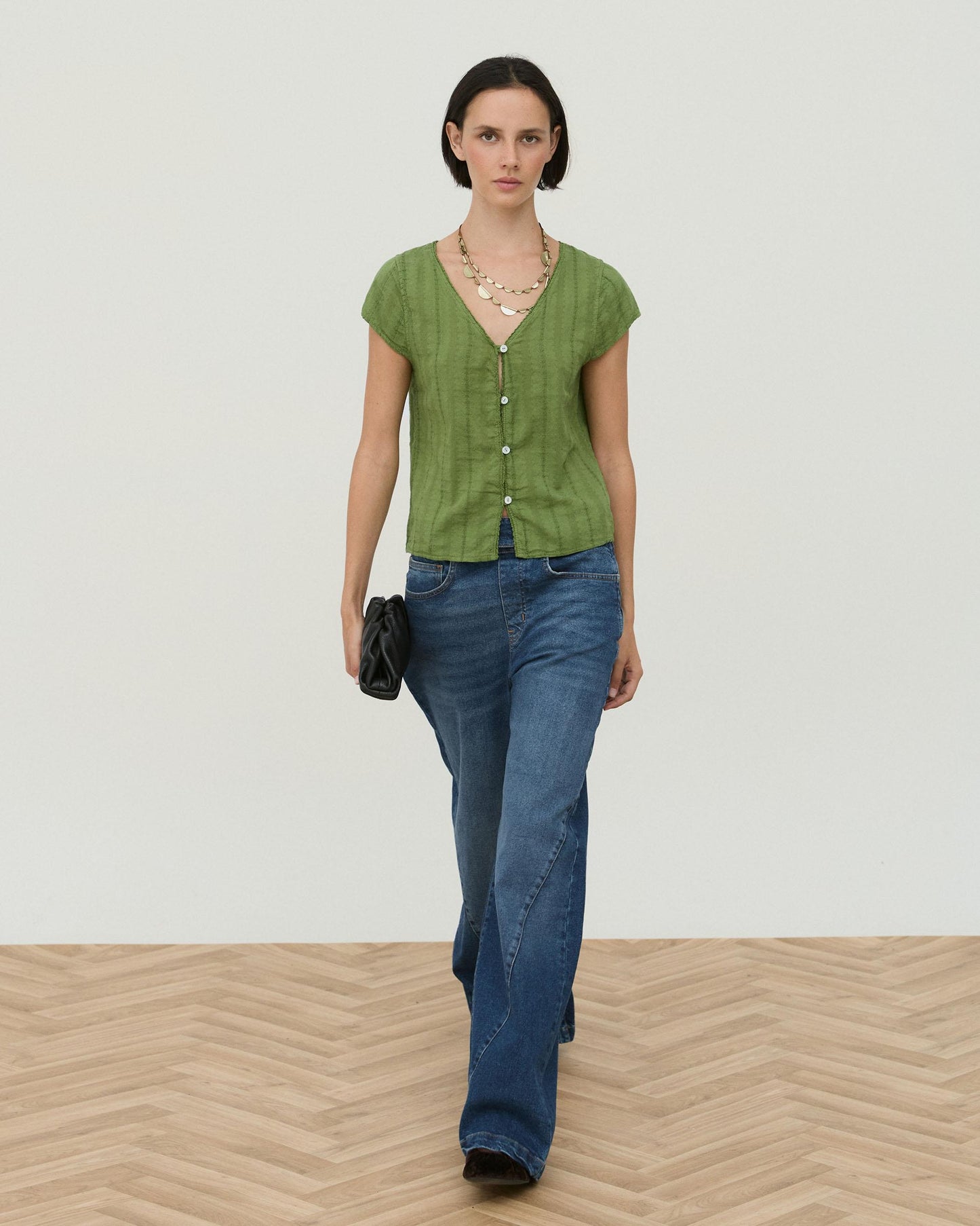 Blusa Tejido Rustico Bordados Florales Verde