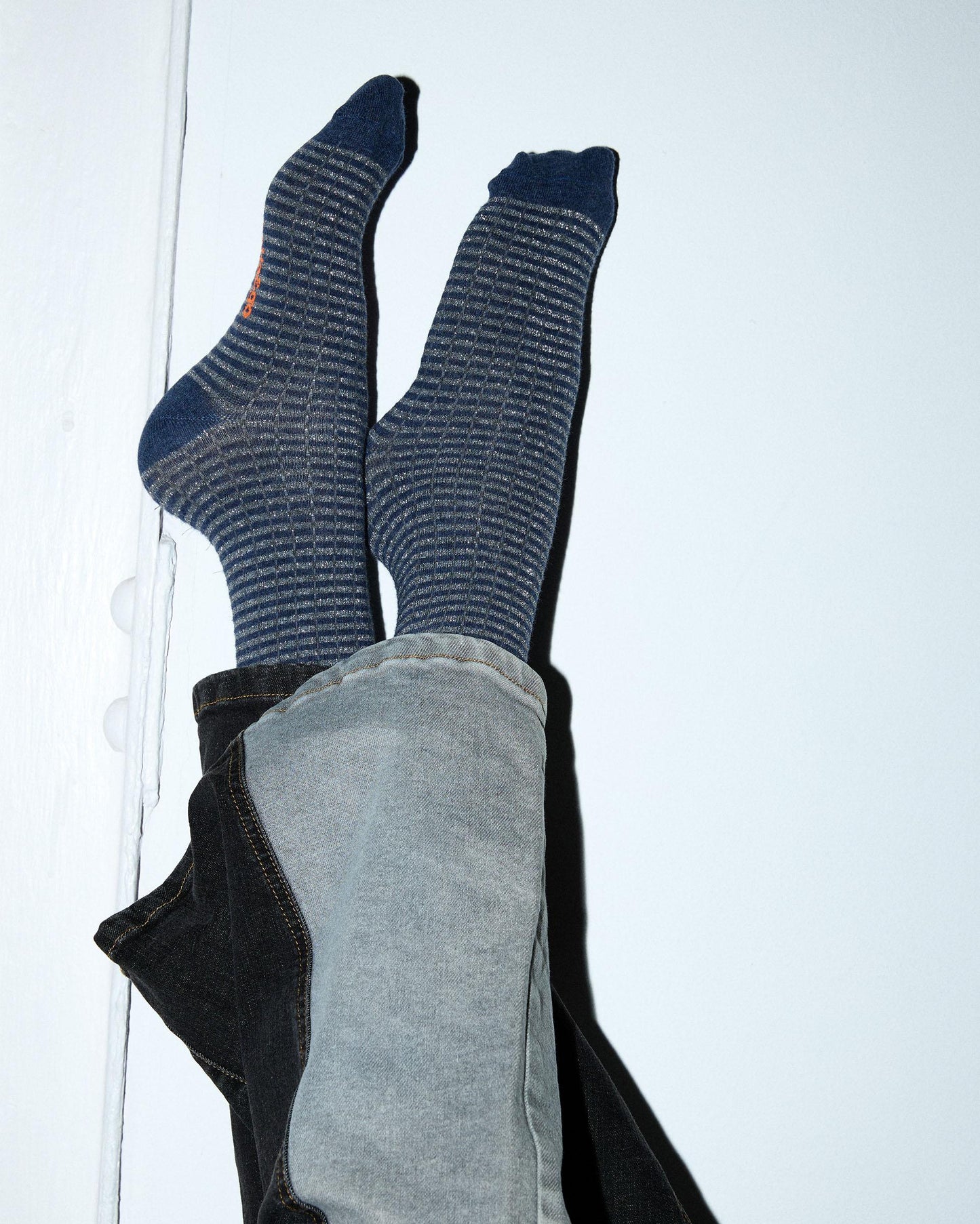 Mid-calf socks with dark green lurex stripes