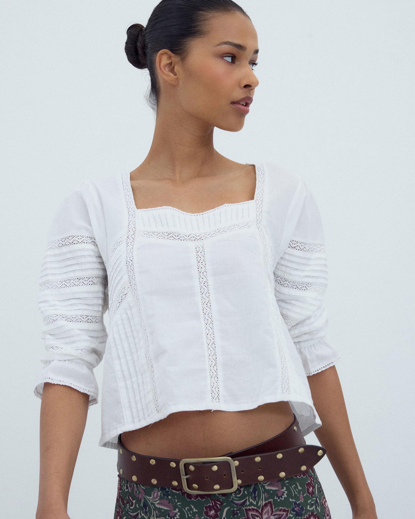 White Square Neckline Lace Blouse