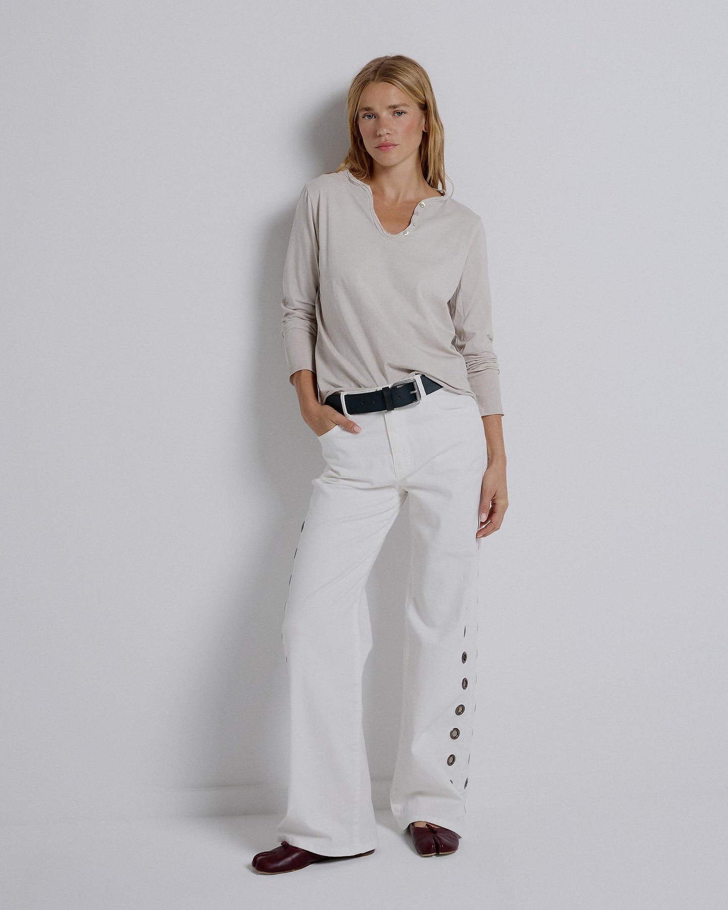 White Side Ring Jeans