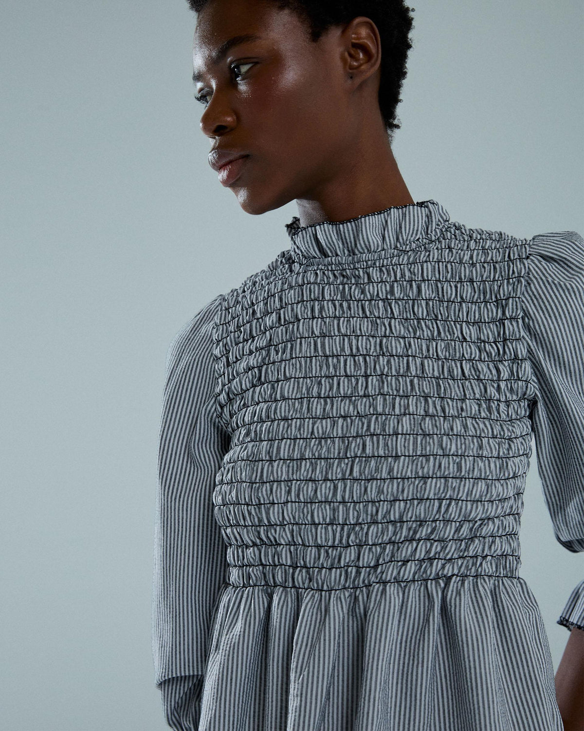 Blusa Manica Lunga Goffrata Righe Nera