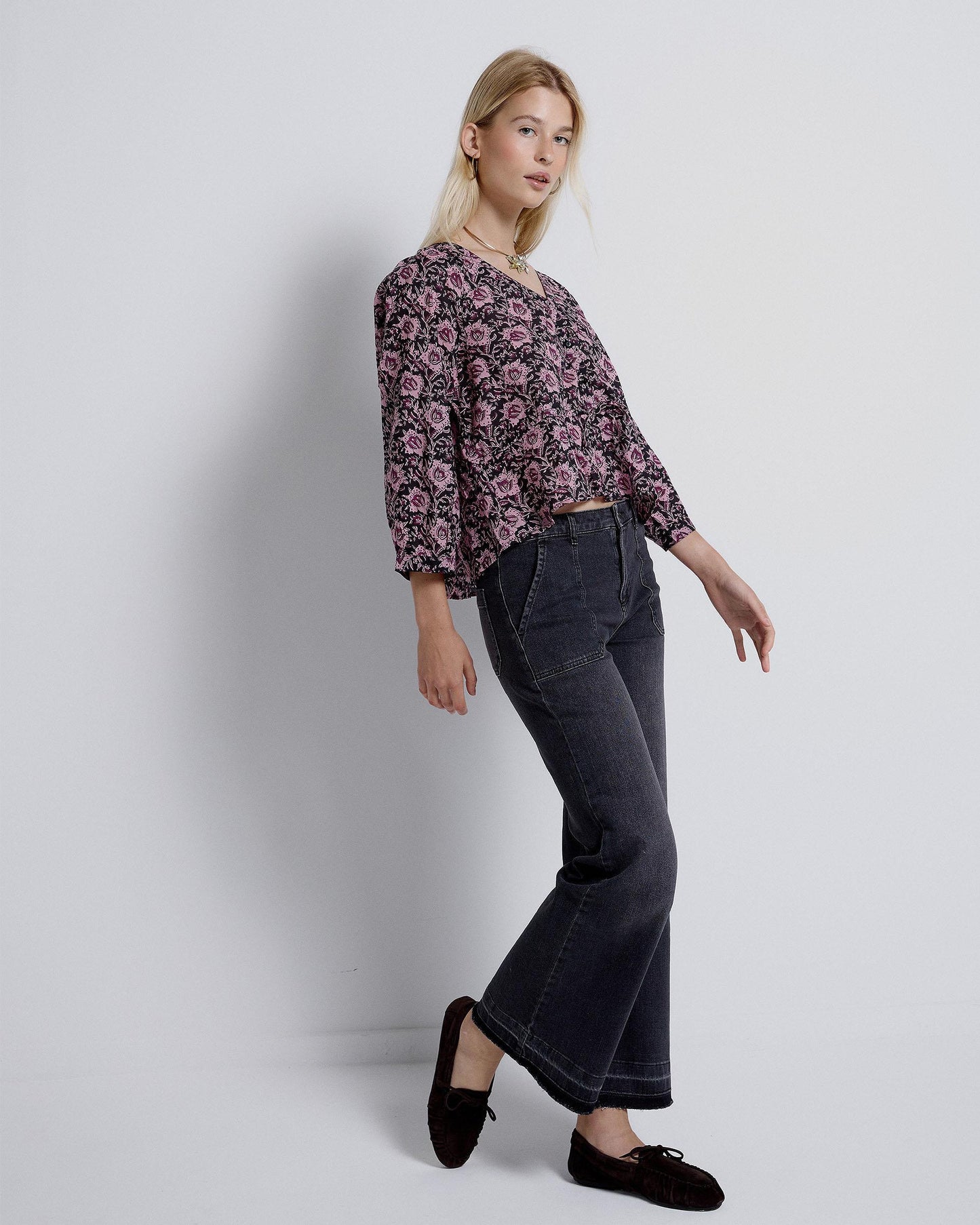 Blusa Estampado Flores Lazada Cintura Morado