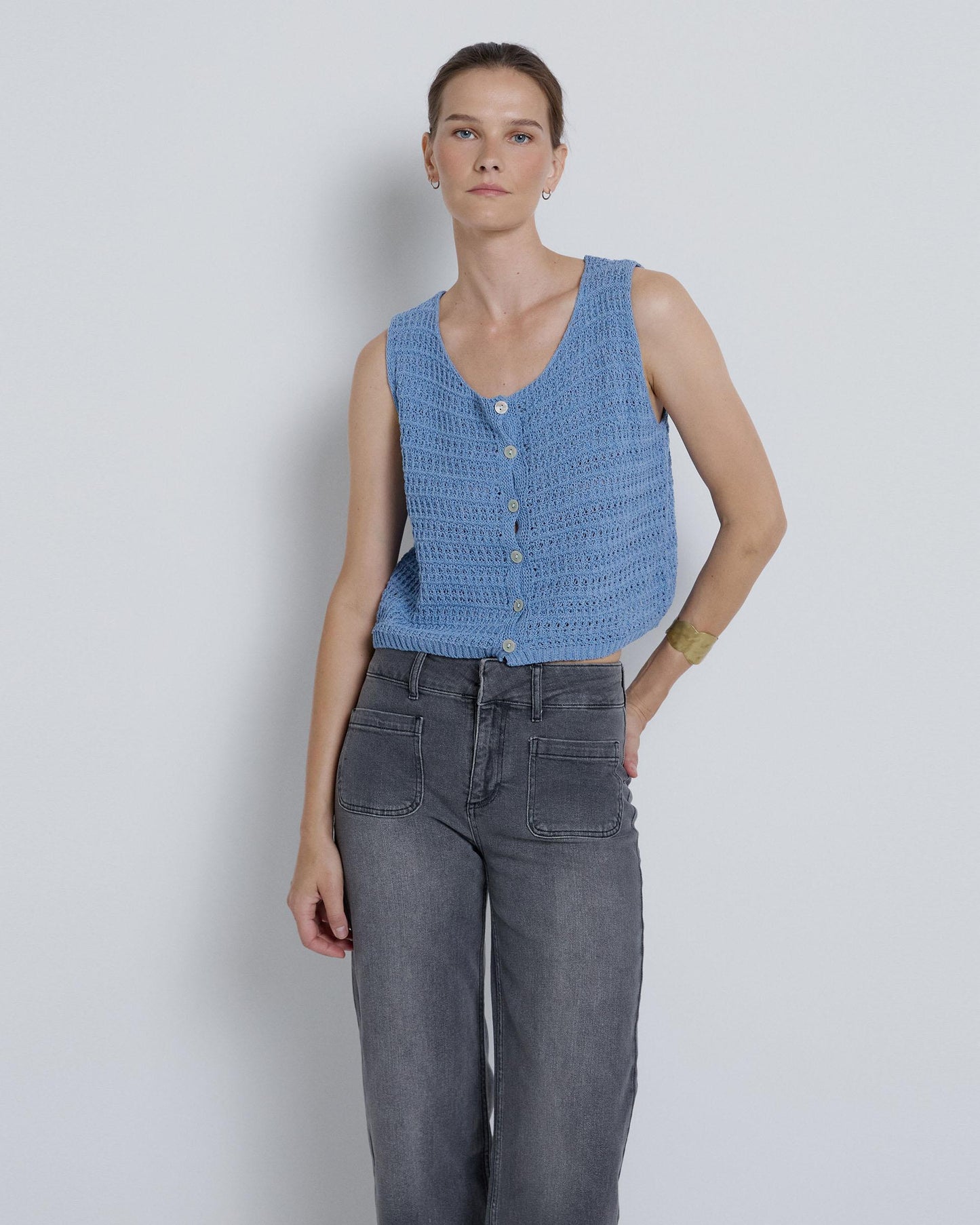 Chaleco Botones Calado Azul