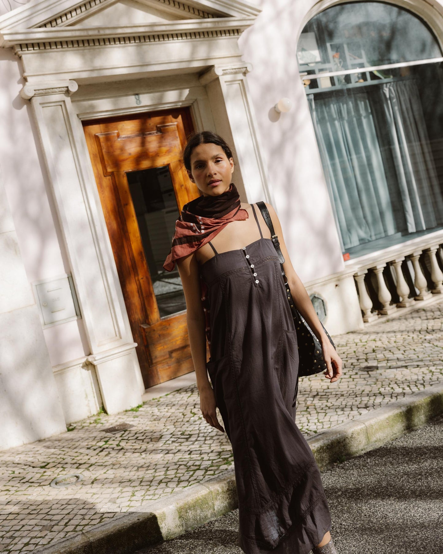 Vestido Puntillas Bolsillos Antracita