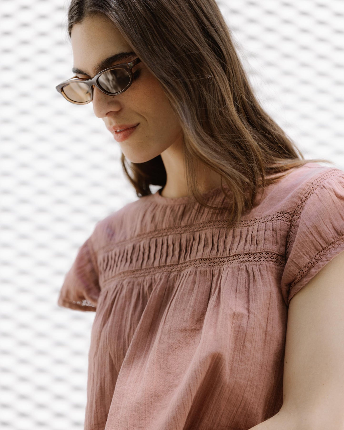 Blouse Manche Courte Dentelles Avant Rose Poudré
