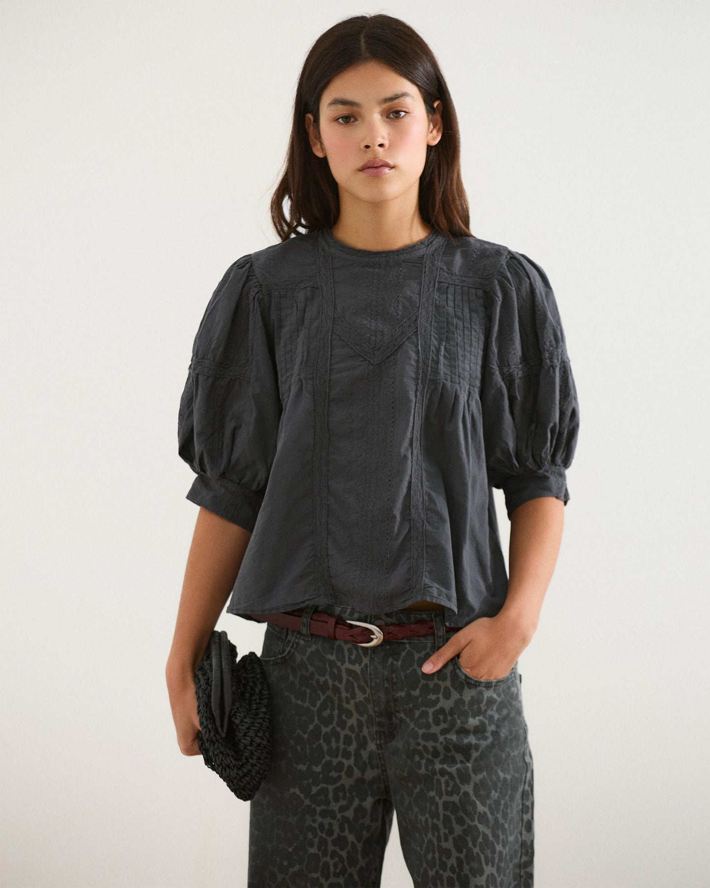 Blusa Manga Francesa Puntillas Jaretas Antracita