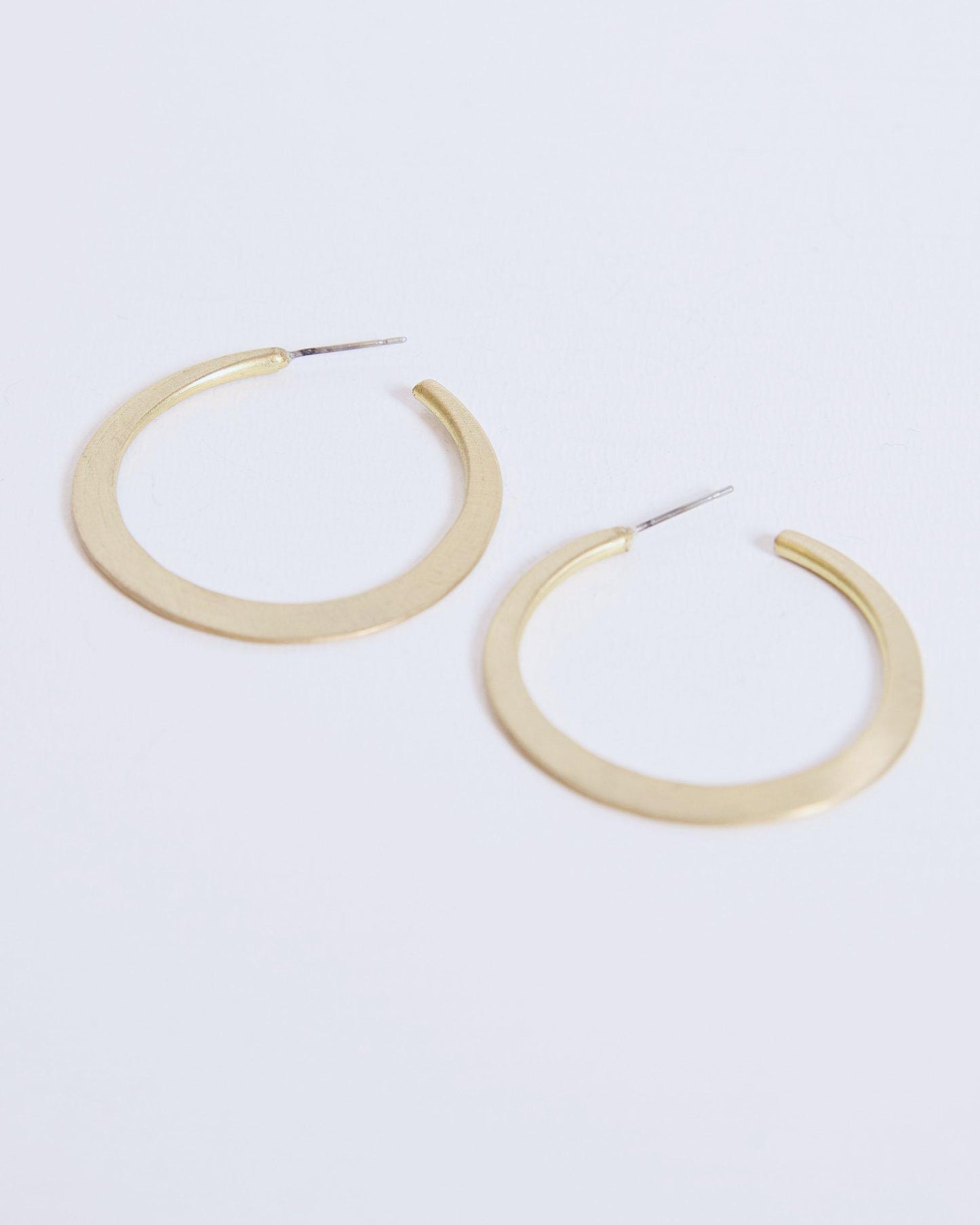 Brincos de argola de ouro