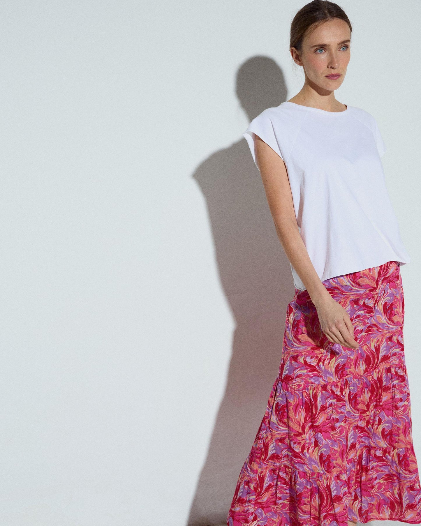 Falda Fluida Estampado Floral Fucsia