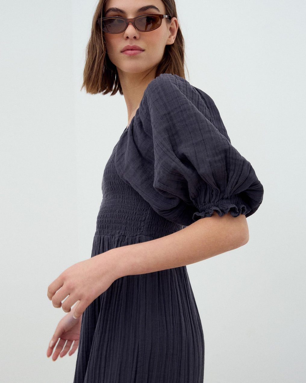 Vestido Nido De Abeja Manga Abullonada Antracita