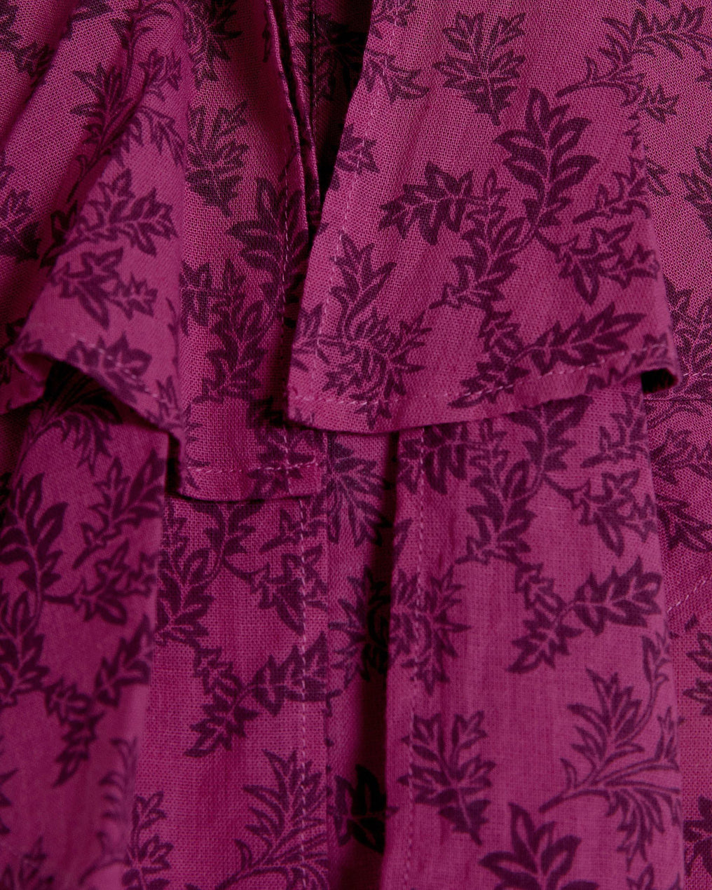 Blusa Volantes Asimétricos Estampada Rosa