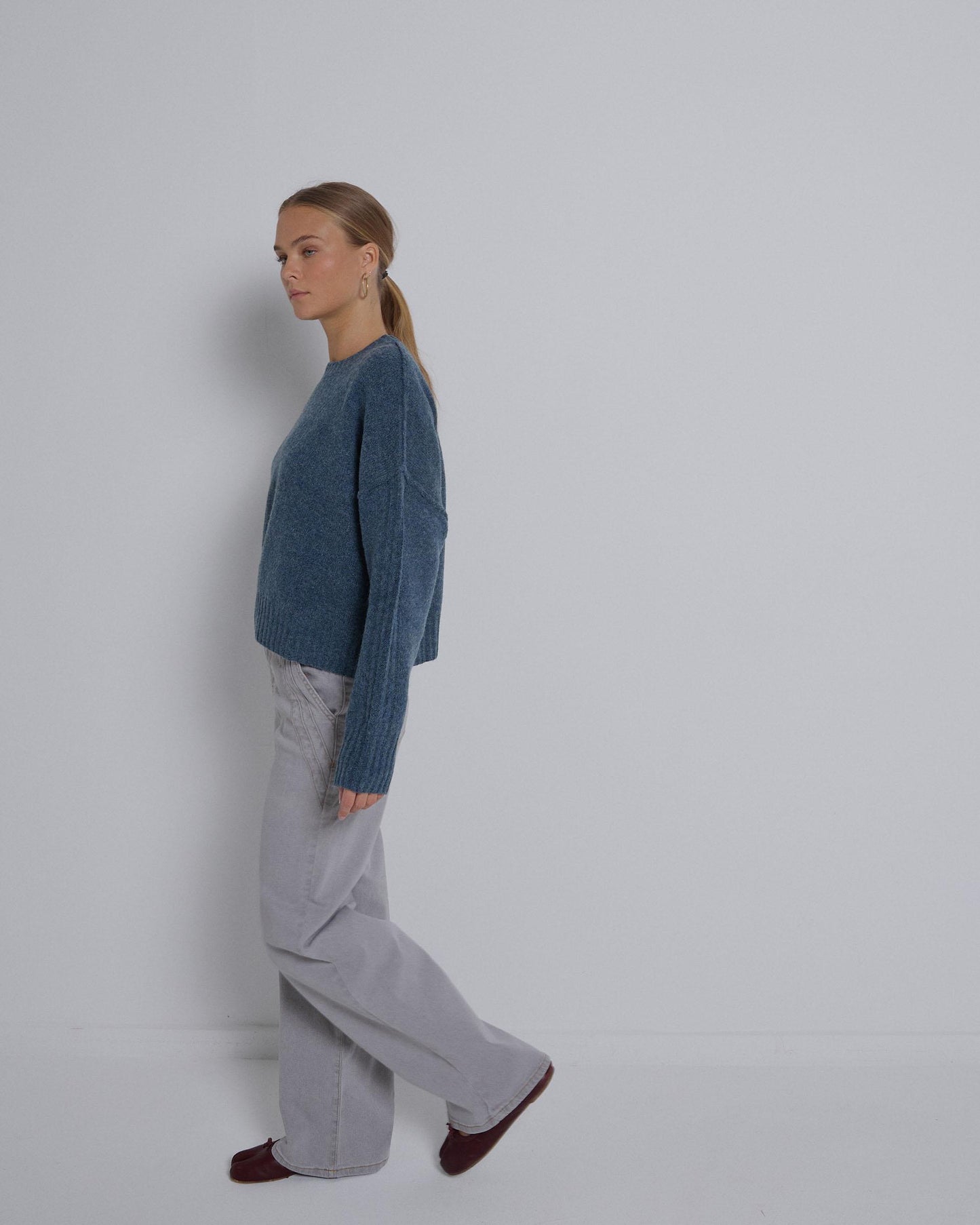 Double Pockets Gray Seam Jeans