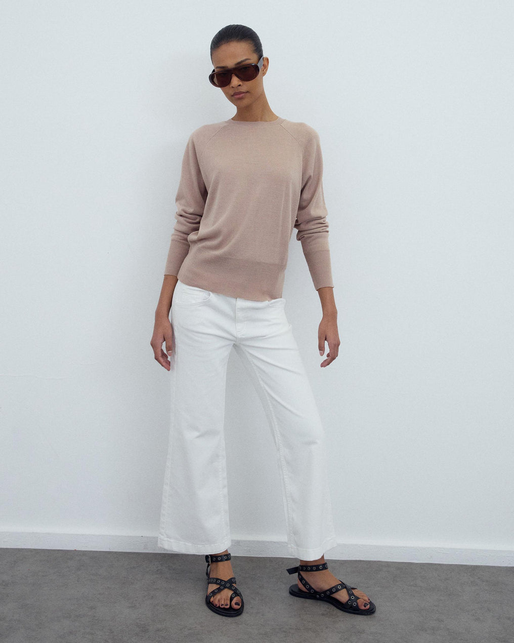 White Floral Embroidered Jeans