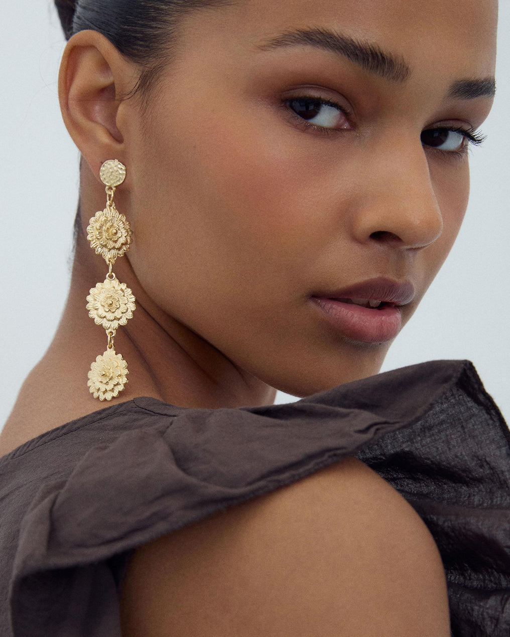 Pendientes Largos Flores Oro