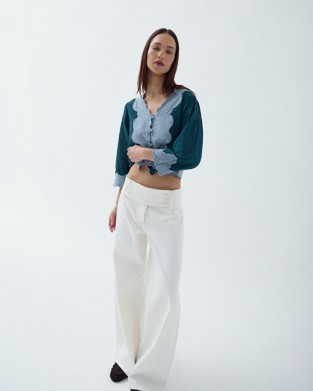 Blusa Manga Francesa Contraste Petróleo