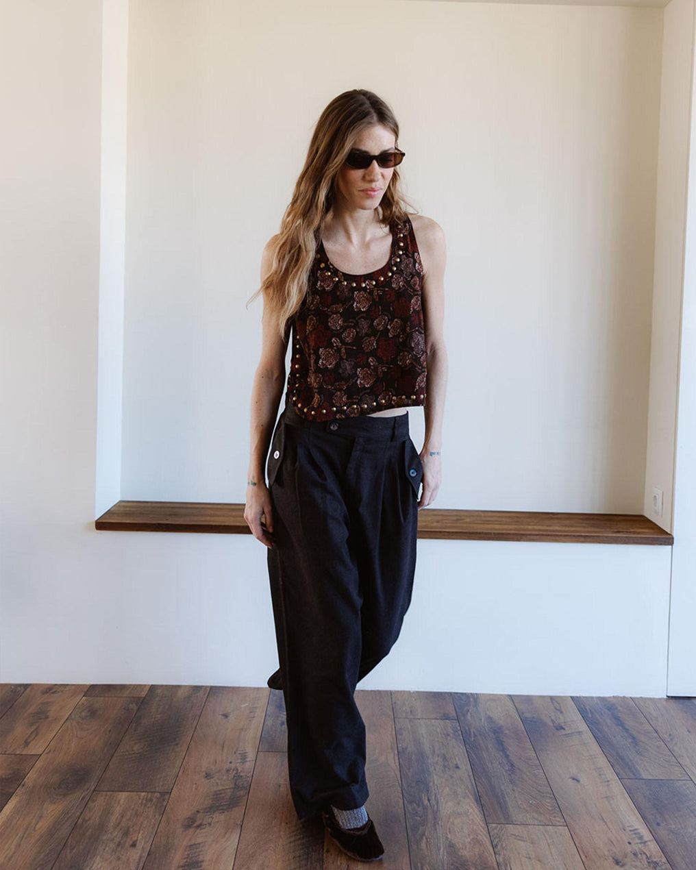 Top Tachuelas Tirantes Marrón