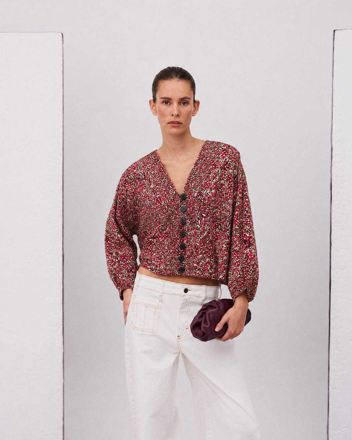 Blusa Pliegues Estampado Floral Granate
