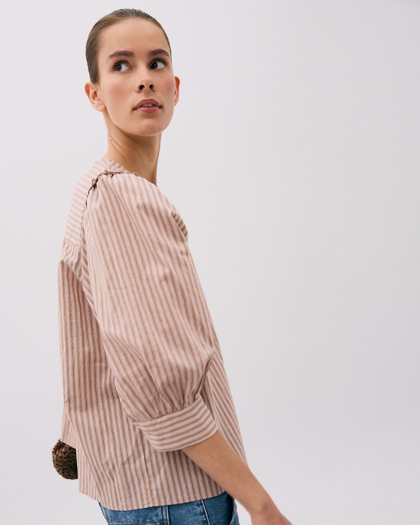 Blouse Rose à Rayures et Empiècement