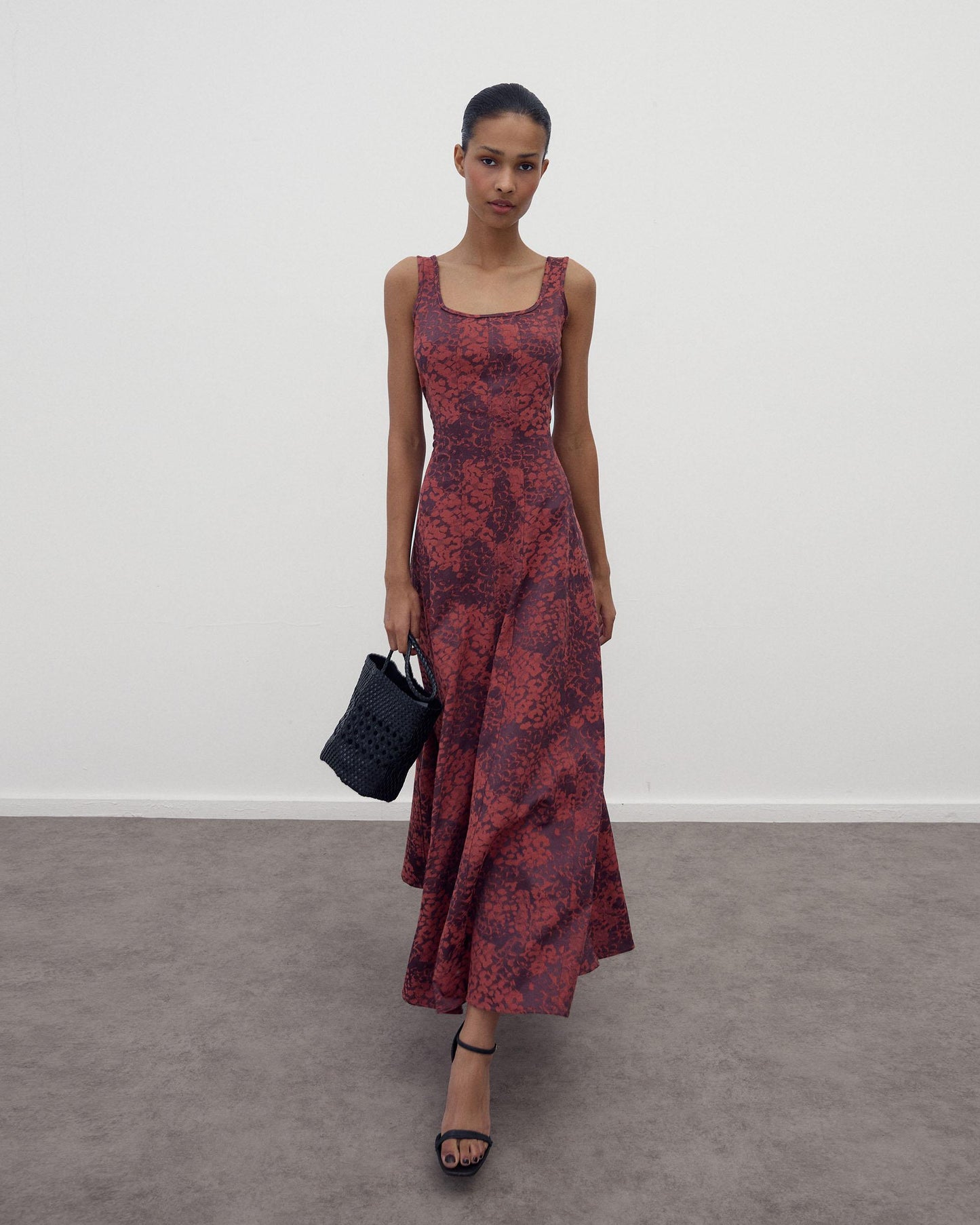 Vestido Alças Nervuras Jacquard Grená