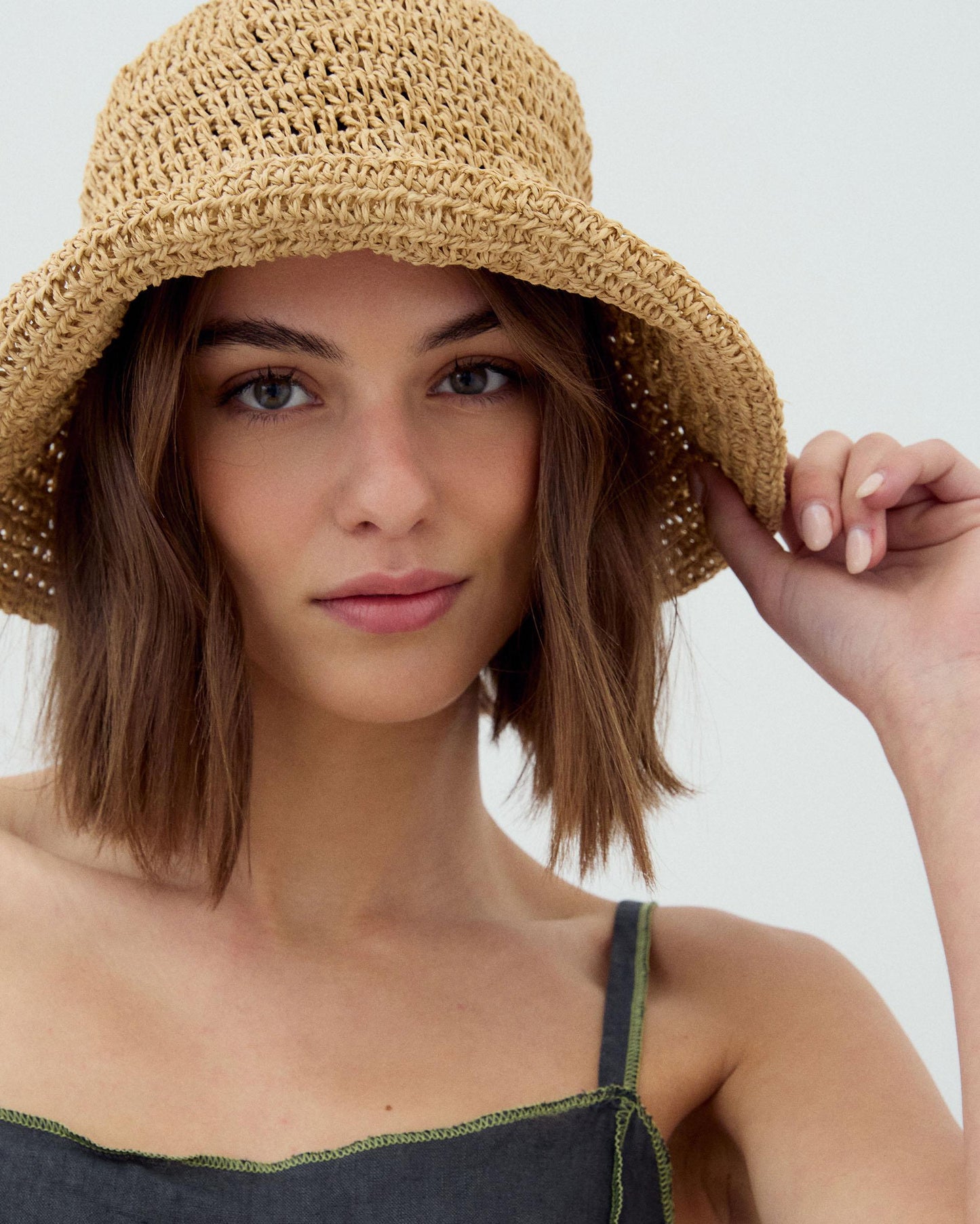 Gorro Rafia Beige