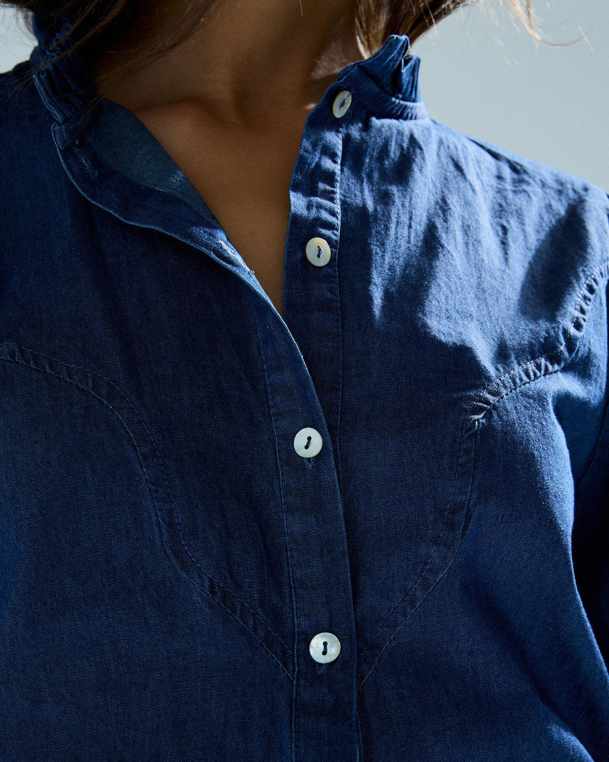 Blusa Canesú Ondas Azul Oscuro