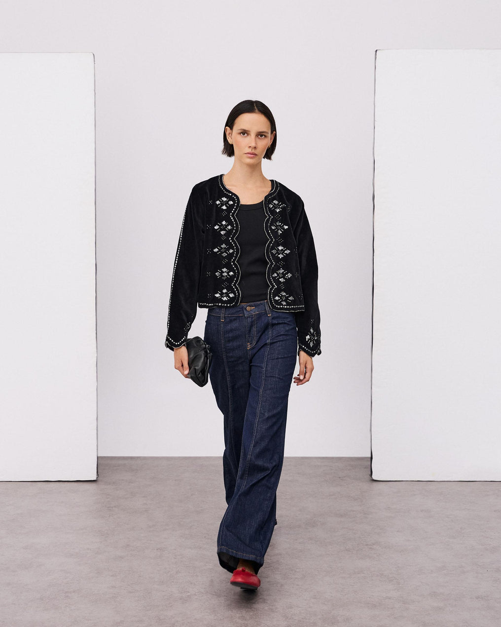 Chaqueta Terciopelo Ondas Abalorios Negro