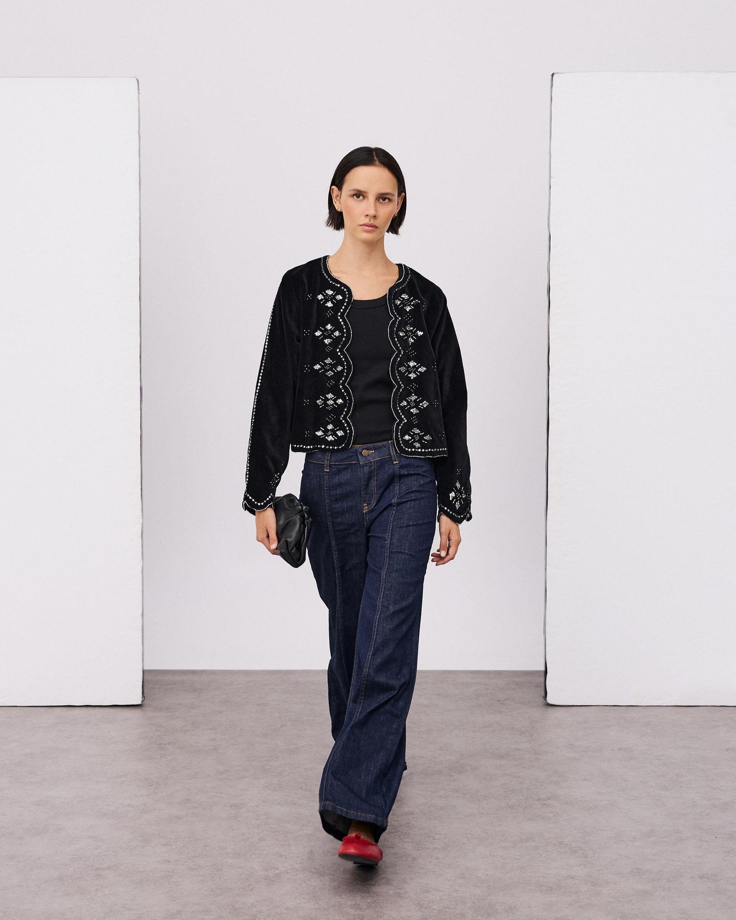 Chaqueta Terciopelo Ondas Abalorios Negro