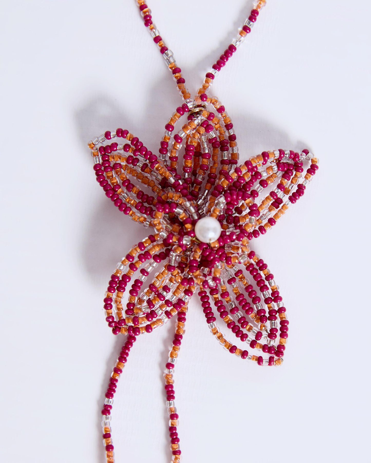 Collar Bolitas Flor Granate