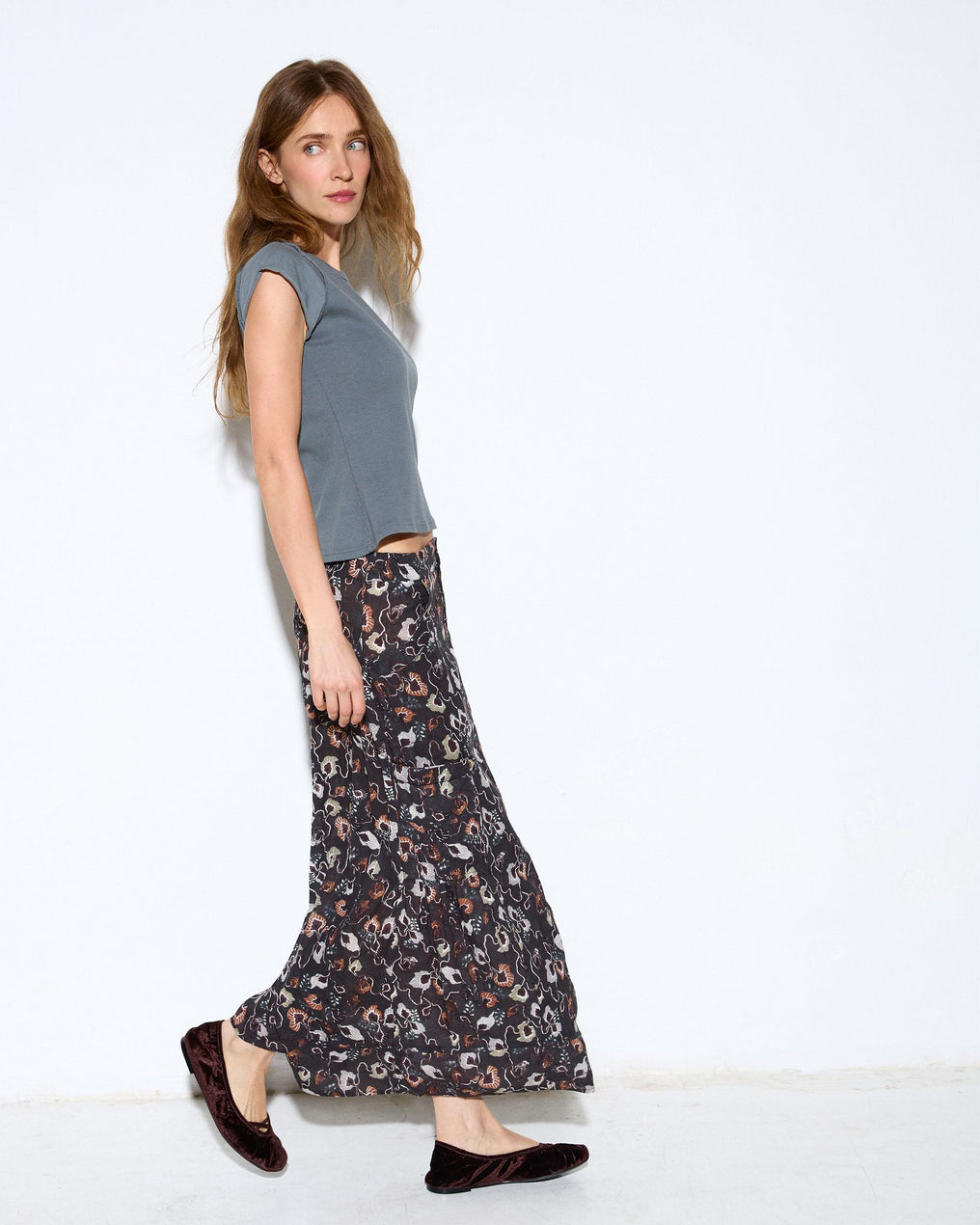 Falda Bolsillos Cargo Estampado Floral Antracita