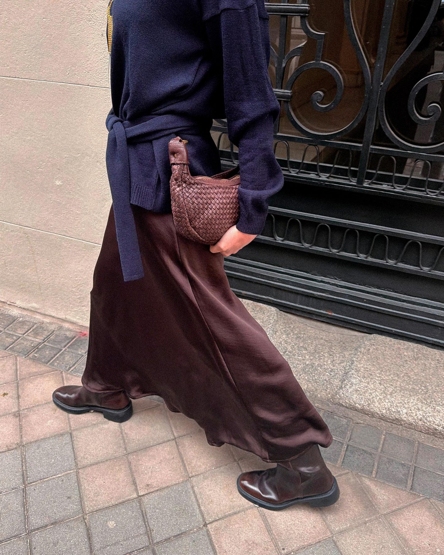 Saia Fluida Acetinada Castanho