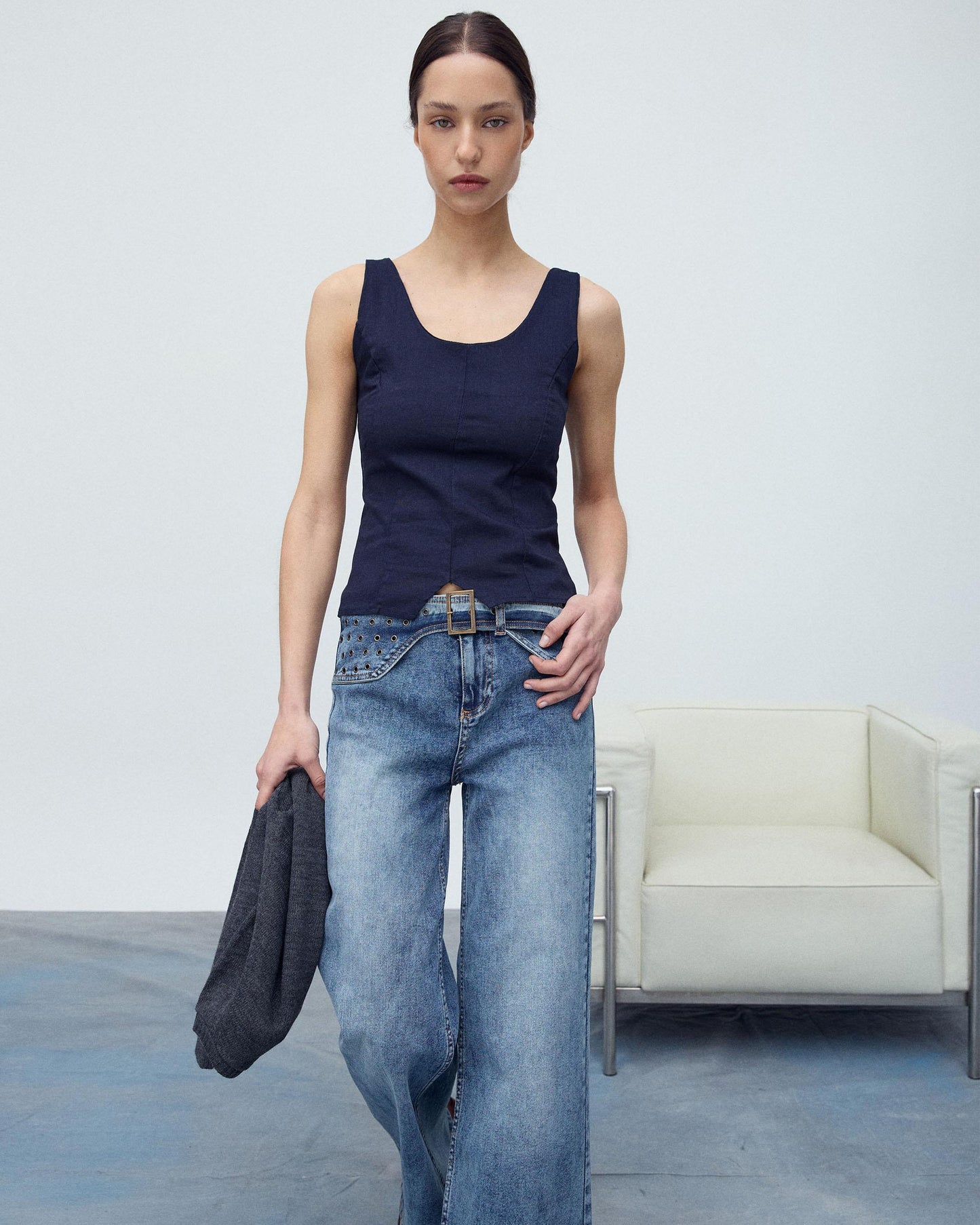 Jeans Cinturón Arandelas Azul