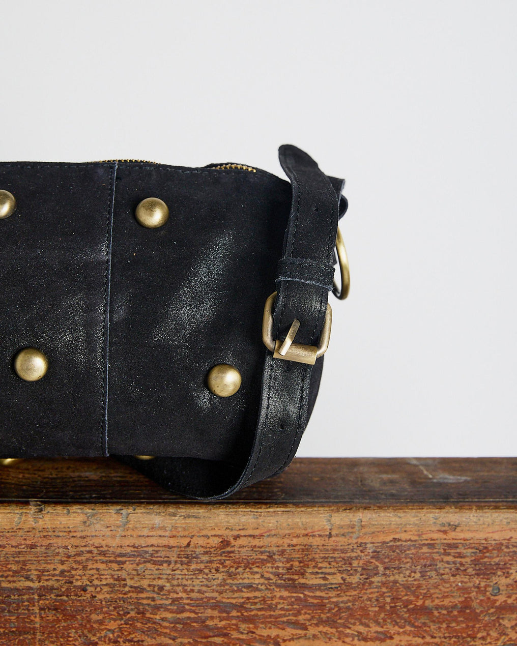 Bolso 100% Piel Tachas Mini Brillo Negro