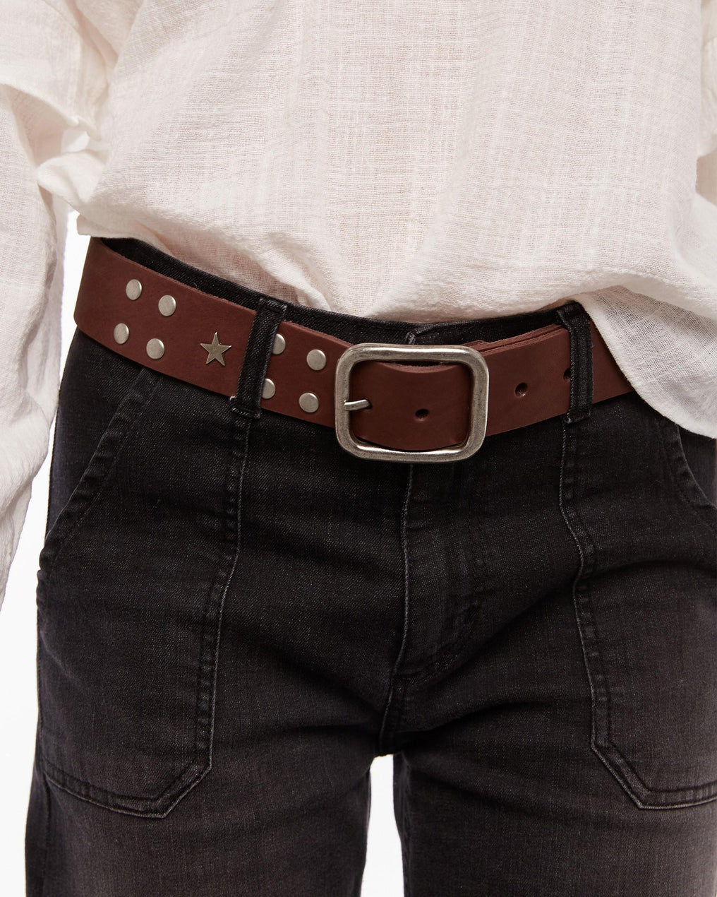 Cinturón Piel Tachuelas Estrellas Marrón