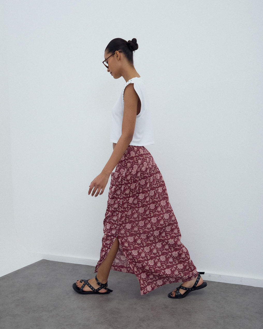 Long Honeycomb Skirt with Floral Print in Burgundy