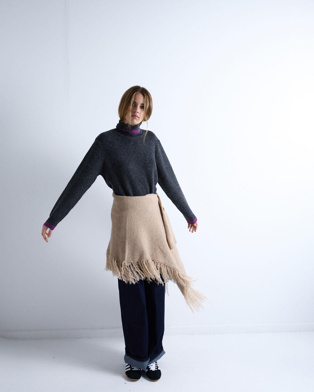 Jersey Cuello Alto Contrastes Antracita