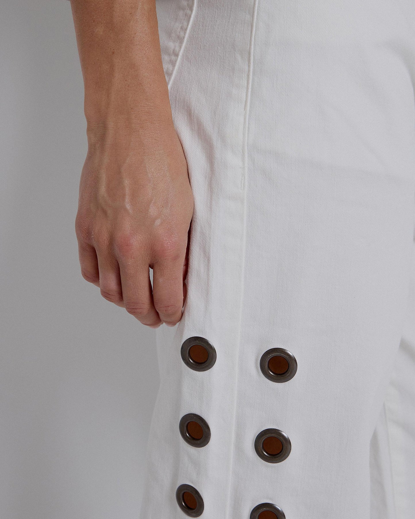 White Side Ring Jeans