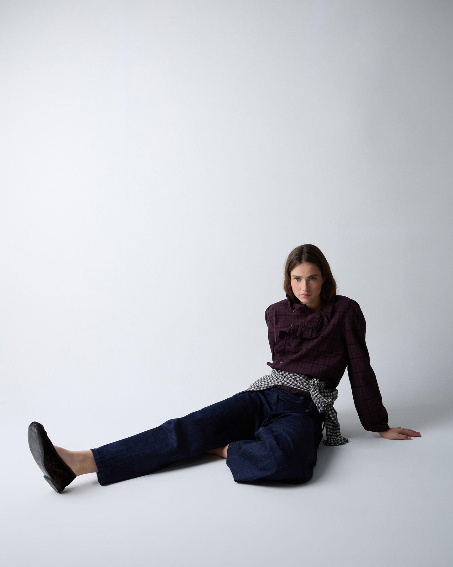 Blusa xadrez roxa com folhos laterais