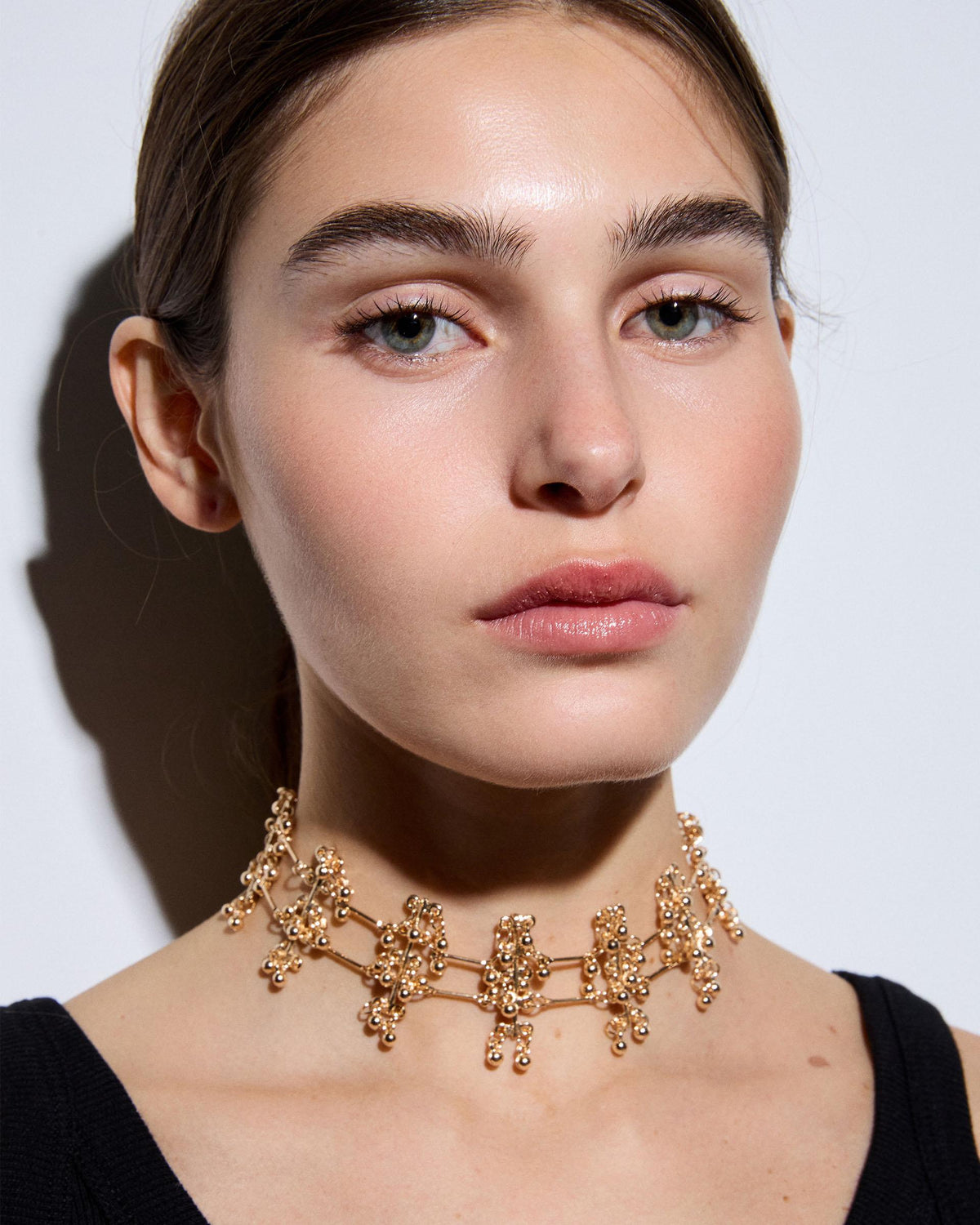 Choker Apliques Bolitas Oro