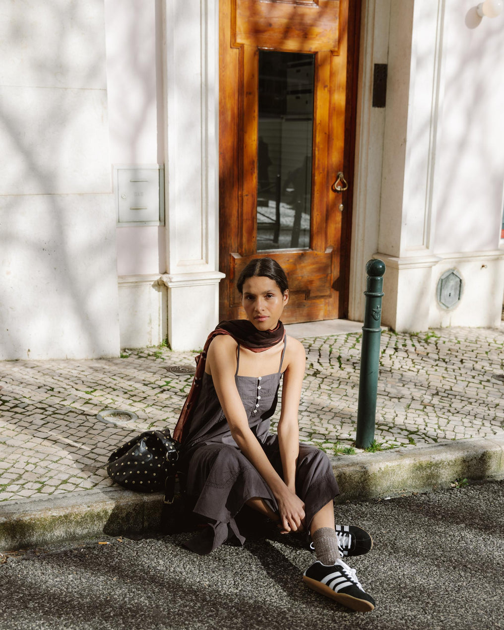 Vestido Puntillas Bolsillos Antracita