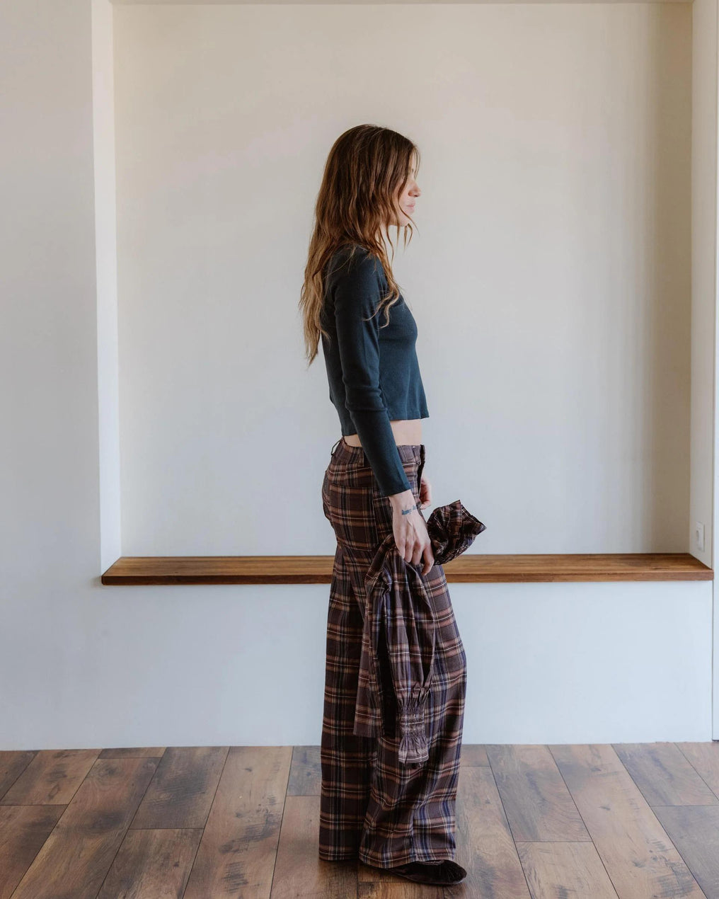 Calça xadrez com bolsos aplicados, castanho